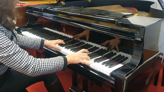 Piano à queue Steinway & Sons modèle M-170 смотреть онлайн