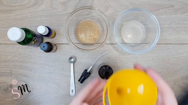HOMEMADE SUCCESS | SPRAY DEODORANT THAT ACTUALLY WORKS | All Natural, Baking Soda Free смотреть онлайн