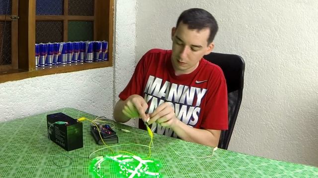 Control 12v LED strip from Arduino using a Mosfet смотреть онлайн
