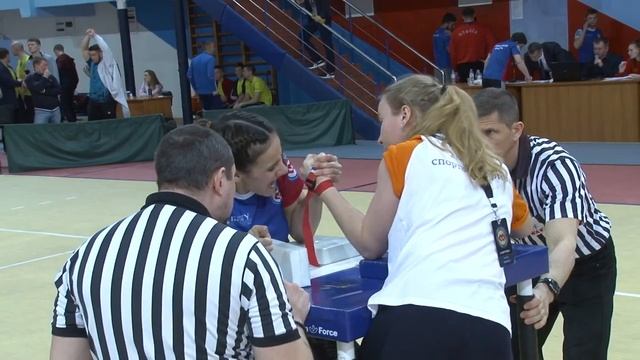 Всероссийские соревнования по армрестлингу среди студентов