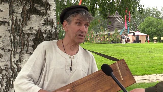 В Суздале встретили День Святой Троицы смотреть онлайн