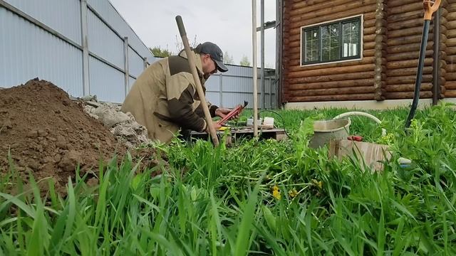 Абиссинская скважина для водоснабжения дома на ручье. смотреть онлайн