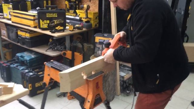Рубанок Black + Decker KW712 смотреть онлайн