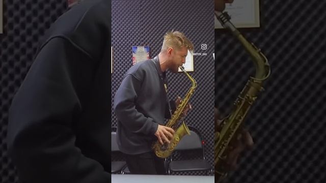 Valeriy Stepanov - "Believe In Yourself" solo Eric Marienthal смотреть онлайн