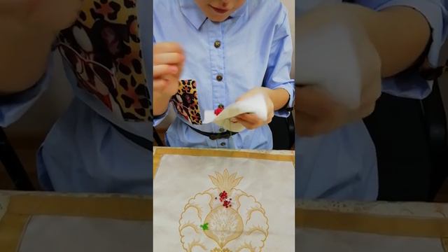 Кулон Клубничка. смотреть онлайн