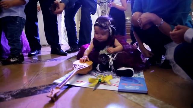 Ақниет 1 жас клип смотреть онлайн