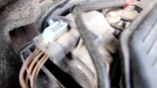 Свист под капотом Дастера. смотреть онлайн