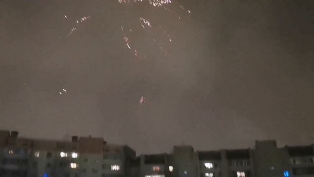 Здравствуй Новый год! Череповец. Жизнь продолжается.mp4 смотреть онлайн