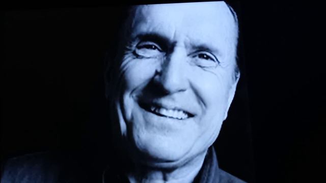 Dale Riv talks to Robert Duvall on Howard Stern Show смотреть онлайн