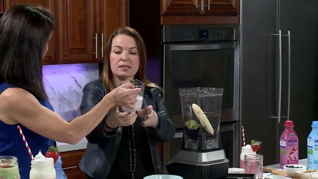 Lifeway Kefir: Cultured Milk Smoothie смотреть онлайн
