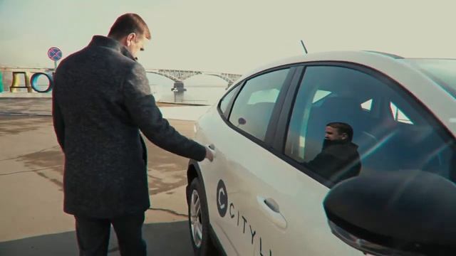 Привезли Рено Аркана в Саратов смотреть онлайн