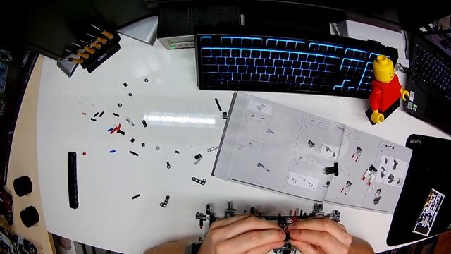 Lego Technic 42154 Ford GT 2022 / TimeLaps ze składania смотреть онлайн