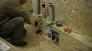 Зашил OSB плитами ванную комнату.