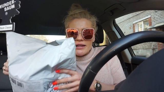 BABY KICKS, GYM, REVISING SUMMER CLOTHES. WEEKLY 7 | ТОЛЧКИ МАЛЫША И РАЗБИРАЮ ЛЕТНИЮ ОДЕЖДУ. ?? смотреть онлайн