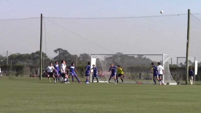 Kam Bethell's Bicycle Kick Goal смотреть онлайн