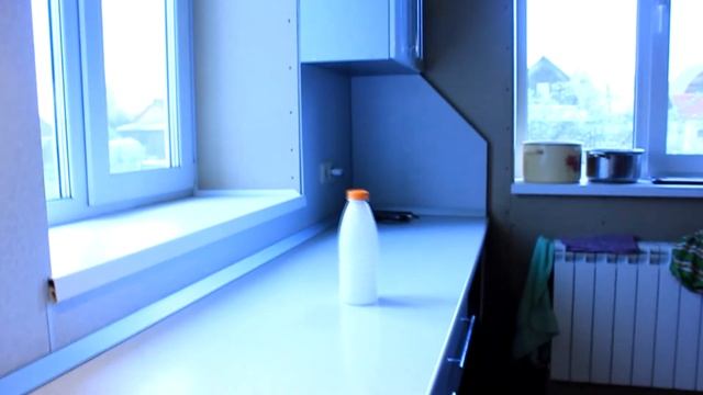 WATER BOTTLE FLIP CHALLENGE- Бабушка опять в теме. Снимает ЧЕЛЛЕНДЖ!!! смотреть онлайн