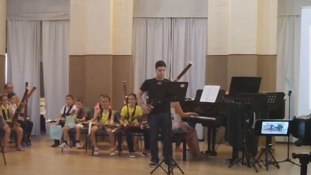 VIVALDI: Concerto para Fagot en Sol Menor -- Audición Final de Fagot смотреть онлайн