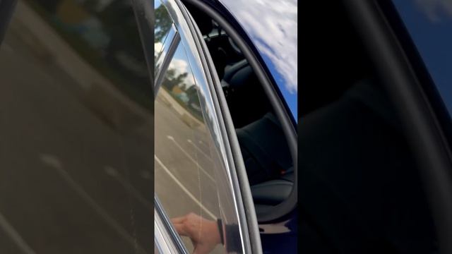 Мерседес Бенц E200 смотреть онлайн