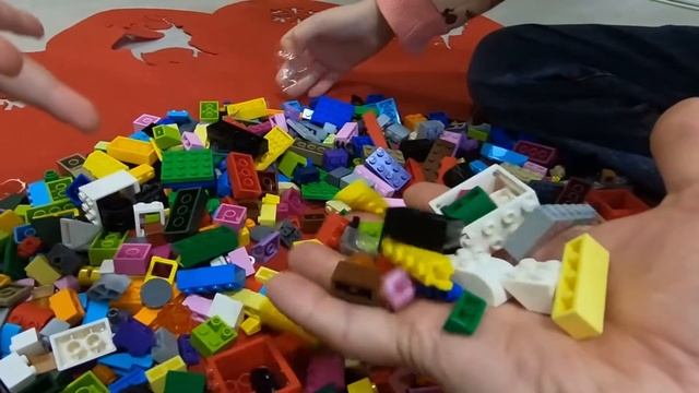 LEGO Classic. Как такое возможно?! смотреть онлайн