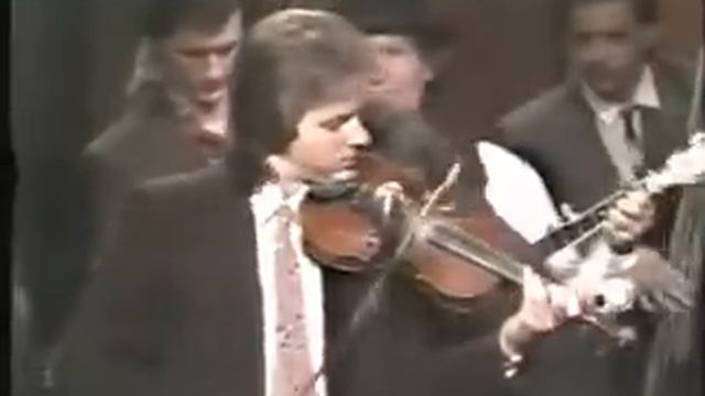 The Best Of Bluegrass - Roll In My Sweet Baby's Arms 1991