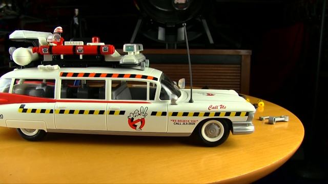 Playmobil Electronic Ghostbusters 2 ECTO-1A Full Build and Review (2019) смотреть онлайн