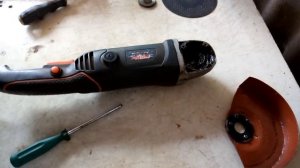 Треск в редукторе болгарки / Cracking in the grinder gear