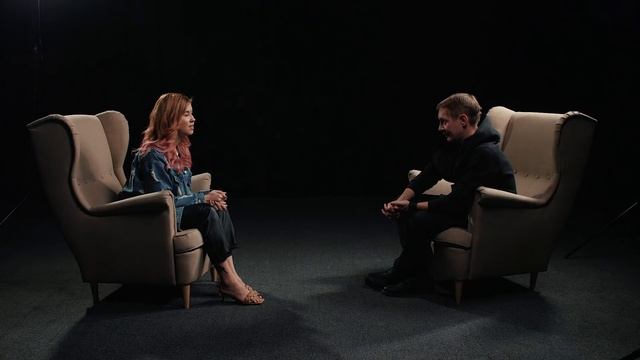 Психолог задает личные вопросы и заглядывает в душу людей | На глубине души | Секреты смотреть онлайн