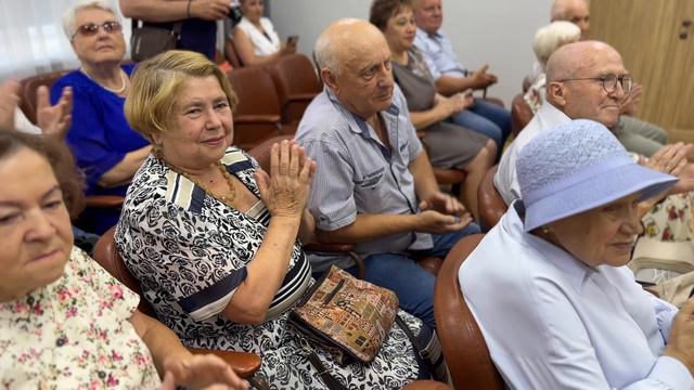 Глава округа поздравил семейные пары с Днем семьи, любви и верности смотреть онлайн