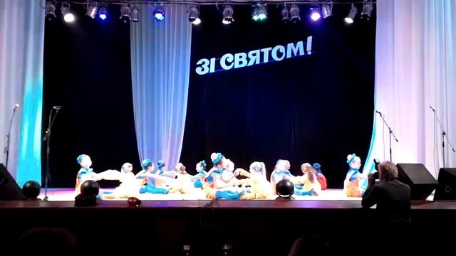 "Смайлики" - эстрадно-хореографический коллектив "УЛЫБКА" смотреть онлайн