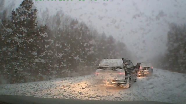 трасса тюмень-тобольск догонялки.AVI смотреть онлайн
