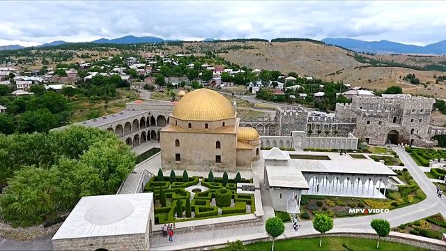 Ахалцихская крепость Рабат / город Ахалцихе Грузия путешествия обзор сверху