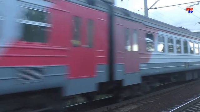 Электропоезд ЭД4М-0409 проходит платформу Михайловка | ED4M-0409, Mikhailovka platform смотреть онлайн