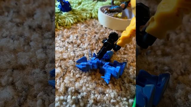 Wild Bots Part 2: The Base Take Over смотреть онлайн