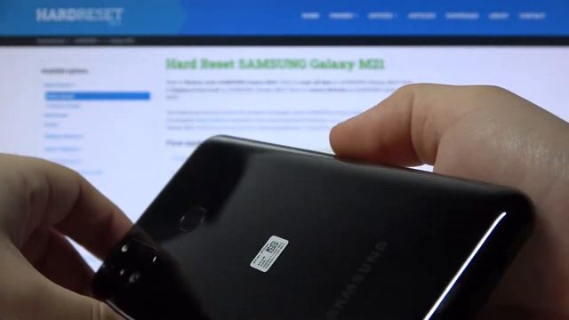 How Looks SAMSUNG Galaxy M21 in Black Color – Color Presentation смотреть онлайн