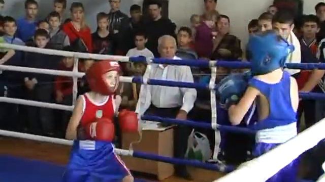 В Феодосии прошел боксёрский турнир смотреть онлайн