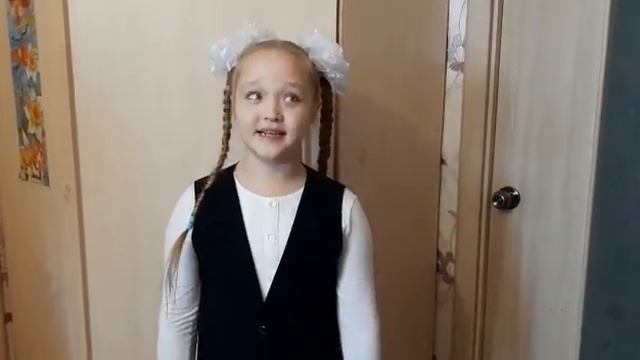 Страна читающая - Мария Белавина читает произведение «Бабушкины сказки» С. А. Есенина смотреть онлайн