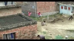 10 СТРАШНЫХ НАПАДЕНИЙ ЖИВОТНЫХ НА ЛЮДЕЙ СНЯТЫХ НА КАМЕРУ