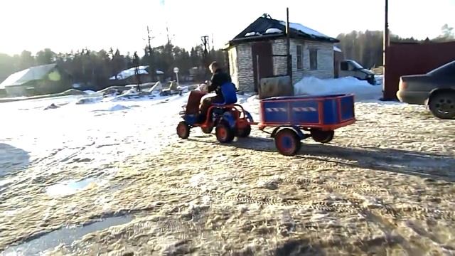 Мини-трактор "ПРОГРEСС" смотреть онлайн