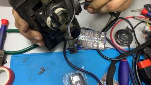 Ремонт замка багажника Mercedes W210