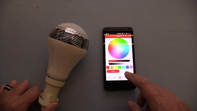 SDG #039 BL05A 3W Bluetooth RGB LED Bulb & Speaker (MagicLight) смотреть онлайн