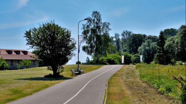 Жаркий полдень у р.Даугава. смотреть онлайн