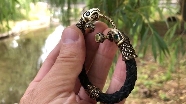 Черный кожаный плетеный браслет Ворон Тотемный браслет с головами ворона Хугин и Мунин Вороны Одина смотреть онлайн