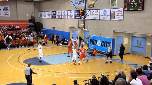 3 | Primetime Vs PDG Queensbridge + 2 Overtime | 2012 NIKE PRO CITY смотреть онлайн