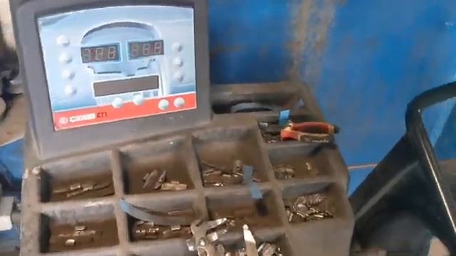 Балансировочный станок CEMB c71 программа Split , alu s смотреть онлайн