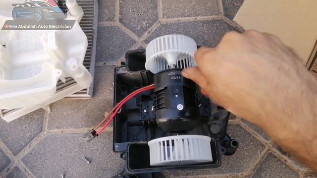 Mercedes S_500 AC blower Motor Replacment and location смотреть онлайн