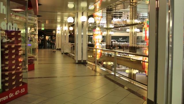 Berlin Europa-Center 07.2014 HD смотреть онлайн