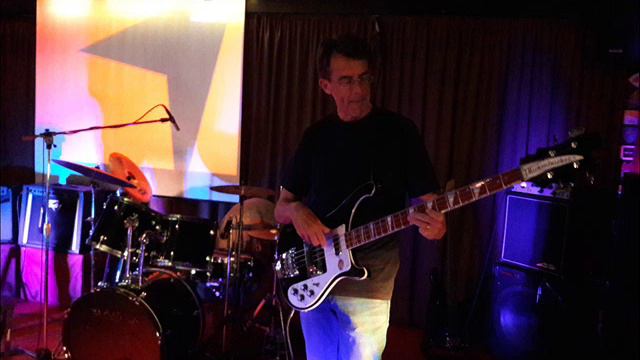 Rickenbacker 4003 Bass Solo - Jerry - Grack Washburne смотреть онлайн