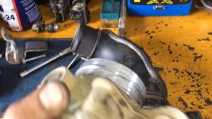 часть 1 Шевралет Каптива 2.2 HDI 2013г как снять дроссельную заслонку приемный патрубок