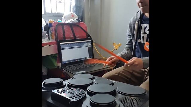 Moves Like Jagger - Electronic Drum Pad Cover [Alesis 7-Pad Portable Drum Pad Compact Kit 7] смотреть онлайн