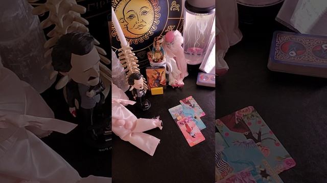 CAPRICORN: ?"GOLD LEAF GODDESS!" (TIMELESS) TAROT READING смотреть онлайн